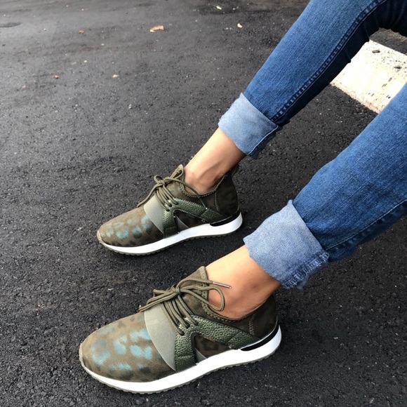 Metallic Green Leopard Sneakers - Picture 3 of 8